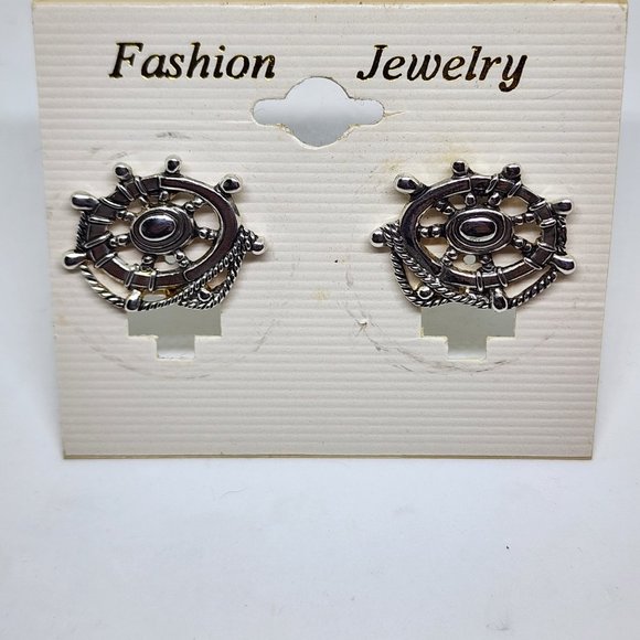 Vintage "MJ" Marie Jennifer Nautical Ship Wheel Rope Silver Pierced Earrings NOS - Picture 10 of 11